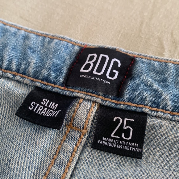 Urban Outfitters BDG Slim Straight Jeans Size 25 - Picture 3 of 4